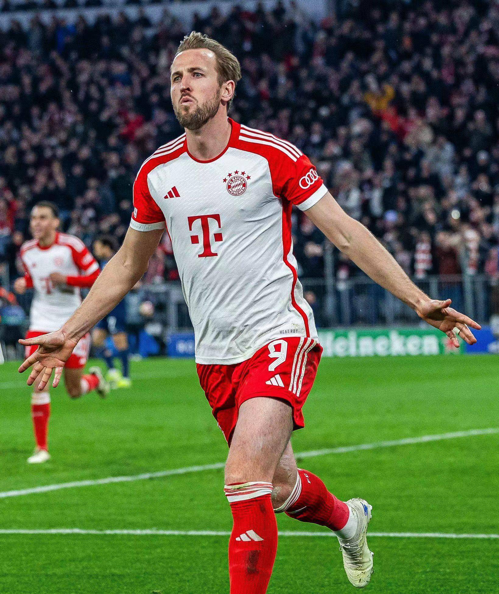 凯恩在塞尔维亚队比赛中险胜，大比分获胜引发热议！的简单介绍